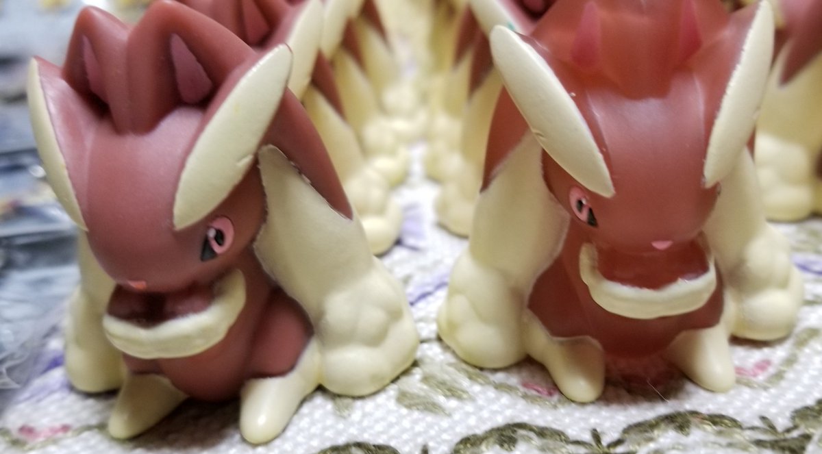 エサルミ ミミロップ大好き A Twitter 等身大の仔は原作の3dモデルをもとに作ってもらいました なんといっても この大きな耳が抱き心地よくて最高です あまり丈夫に作られていないので自立はできないですが 全身ふわふわのもふもふです 毎日とてもとても癒 エサルミ ミミロップ大好き A Twitter 等身大の仔は原作の3dモデルをもとに作ってもらいました なんといっても この大きな耳が抱き心地よくて最高です あまり丈夫に作られていないので自立はできないですが 全身ふわふわのもふもふです 毎日とてもとても癒