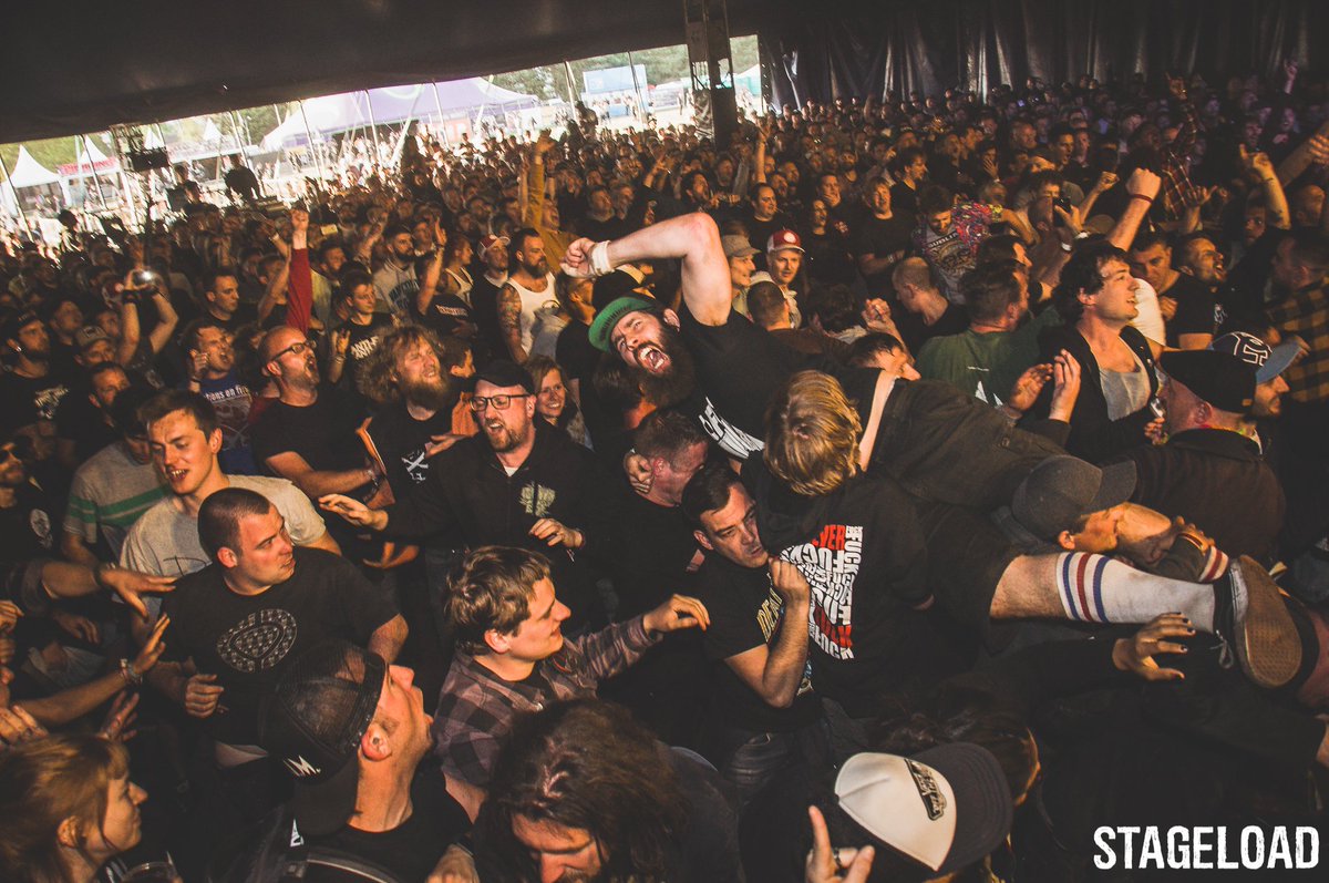 STAGELOAD (@stageload) on Twitter photo Bei Instagram nehmen wir euch übrigens live mit aufs <a href="/GROEZROCK/">GROEZROCK Festival</a>! instagram.com/stories/highli… #GR2019 Bei Instagram nehmen wir euch übrigens live mit aufs <a href="/GROEZROCK/">GROEZROCK Festival</a>! instagram.com/stories/highli… #GR2019