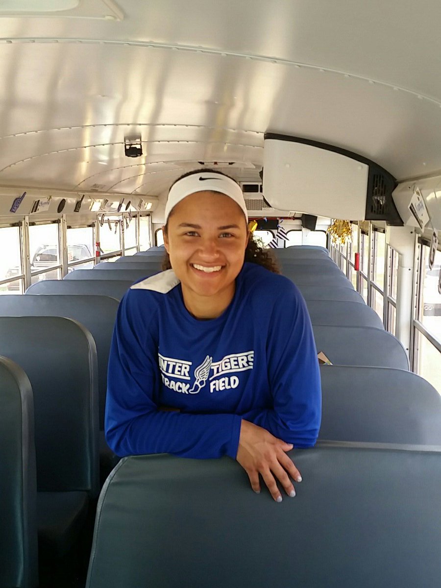 LadyTigersTrack's tweet photo. Tori Gittens tied for fifth in the Regional High Jump! Great job this year Tori! https://t.co/COQr4p87If