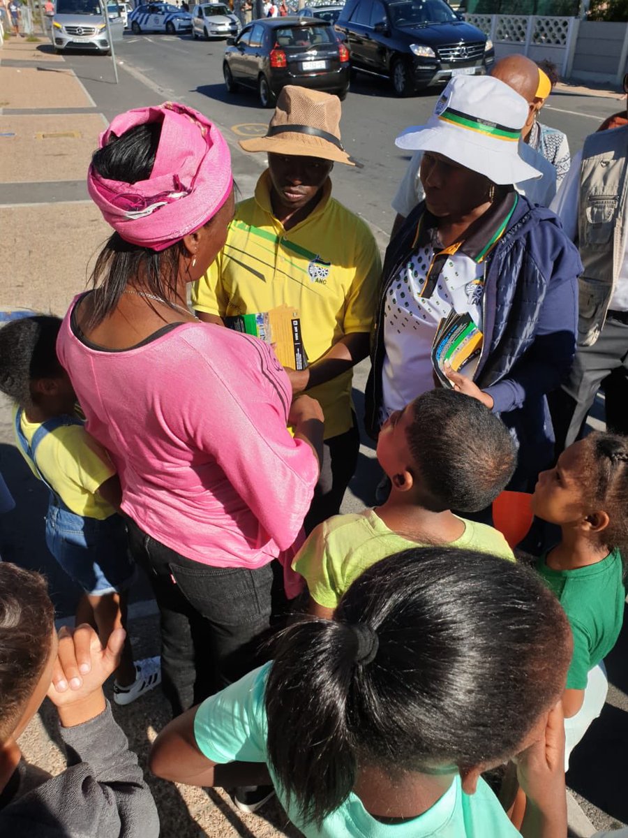 DBLetsatsiDuba's tweet photo. Comrade @DBLetsatsiDuba interacting with members of Ward 45 Manenberg. Vote @MYANC #GrowSouthAfrica #MyFreedomSA https://t.co/SVyA1BNaOL