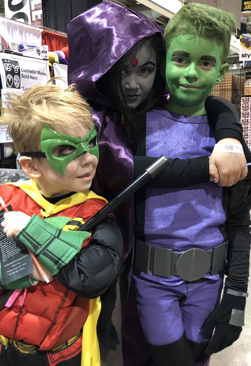 Is <a href="/Calgaryexpo/">CALGARY EXPO</a> for all ages? You bet it is! And these #TeenTitans say #cosplay is for all ages too!!