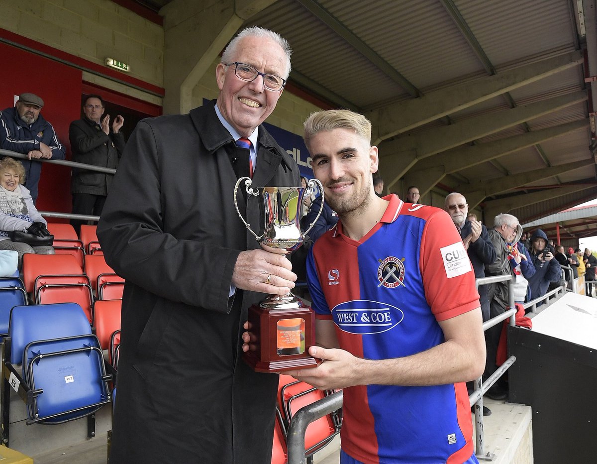 Dag & Red memories tweet media