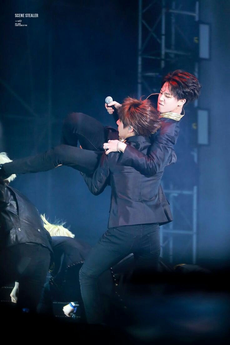jeondeer_'s tweet photo. เห็นรูปนี้ล่ะนึกถึงสิงฆ์กับเหนือ คือโคตรใช่ แข่งกันผัว55555ชอบบบบ
#friendzonekm #kookmin https://t.co/s8WGf3I0Az
