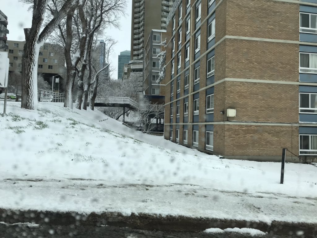 joycejemelle's tweet photo. Oooohhh Winter’s not yet over 🥶 https://t.co/rpMU0Jl71Z