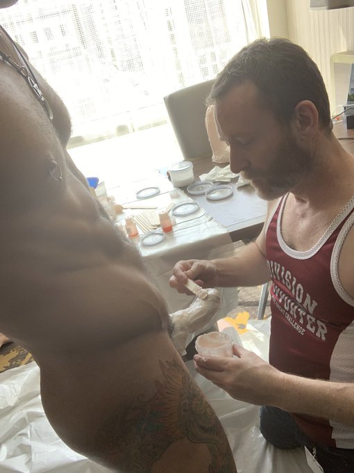 this feels good! So will my dick dildo when it comes out! Get yours from @squarepegtoys https://t.co<a href="/tag/tattoo"class="tags"><span>#tattoo</span></a><a href="/tag/jjmalibu"class="tags"><span>#jjmalibu</span></a><a href="/tag/unicornstatus"class="tags"><span>#unicornstatus</span></a>