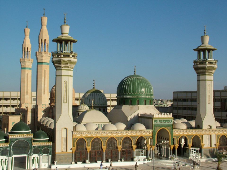 Libya_Enas77's tweet photo. "مدينة زليتن"
تقع على الساحل الغربي لليبيا على مسافة 150كم شرق طرابلس  اشتهرت المدينة بأنها المركز الأبرز لتحفيظ القرآن الكريم و تعليم الفقه المالكي تسميتها (يرجع إلى ظل التين لشهرتها بزراعة شجرة التين)

سكانها هم أصحاب رؤوس المال في ليبيا و أكثر التجار سيطرة على السوق #زد_رصيدك5 https://t.co/4eh42SX8kP