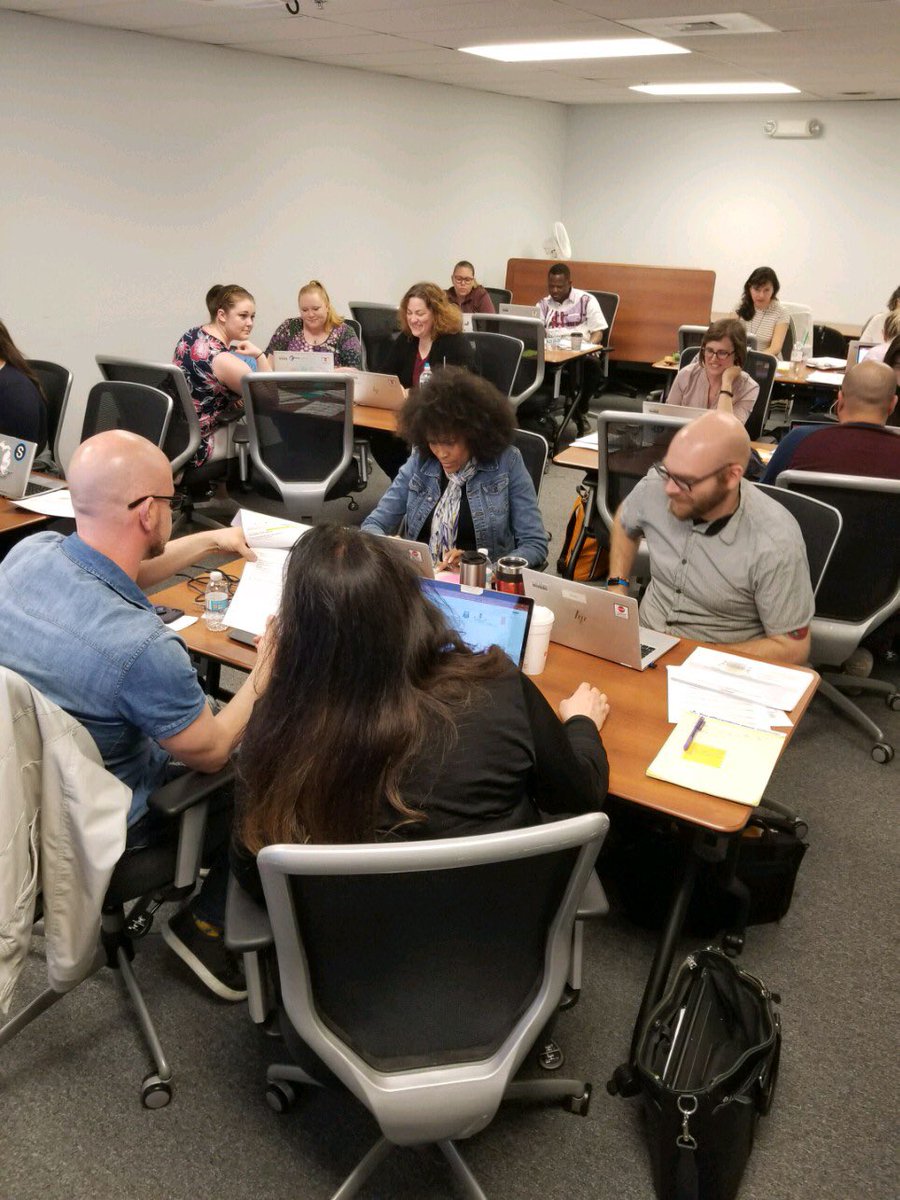 OWLteamBCPS's tweet photo. Look at this amazing group of WL teachers who gave up their Saturday to join OWL in taking a deep dive into curriculum and training! #OWLneversleeps #IB4O #PACEit! 🦉👨🏫👩🏫 https://t.co/OIHedr8XVo