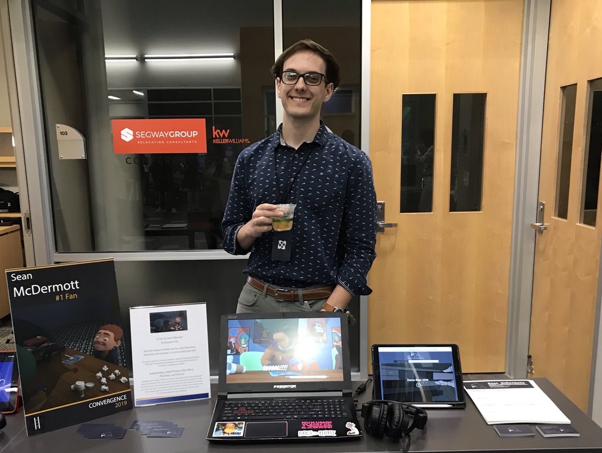 seanimator's tweet photo. got the chance to present my senior film this past week to industry professionals at @UFDigitalWorlds Convergence. super cool experience getting the opportunity to connect with all these amazing artists. if you haven’t yet, check out “#1 Fan” at https://t.co/Rrqe6uHR8W 🛸🦆💀 https://t.co/1jKy5VX3qv