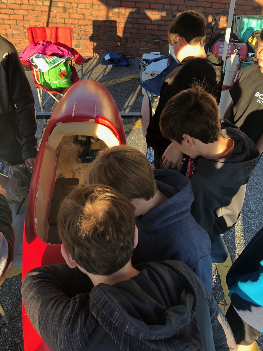CCPSMSCDC's tweet photo. BCMS at #NCGRAVITYGAMES last minute adjustments @CTEforNC @AllisonCTE @lee_a_oneal #CTETheHotTopic https://t.co/MzdVPXuSOK