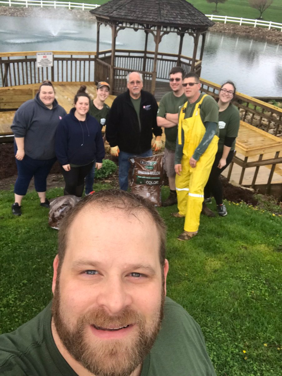 NTomocik's tweet photo. Team Depot event for #3810! Mulch and clean up our local park! #ChooseToServe @JHissom3810 @davepwest @louisyoung2167 @michelle_keplar @John_Lerch @MeganTorresD104 https://t.co/31ZFAOyWfC