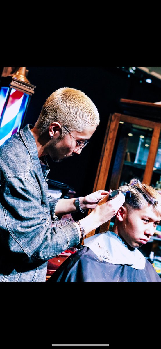 🇫🇷2020年度 OCEAN TOKYO新卒面接🇫🇷
〜🔥この先に続く夢の為に🔥〜

心が奮い立つ1分間⏳
新時代のスーパールーキーは誰だ💥⁉️
熱い魂のオーディション開催👍

一緒に新時代でも作りましょうか。