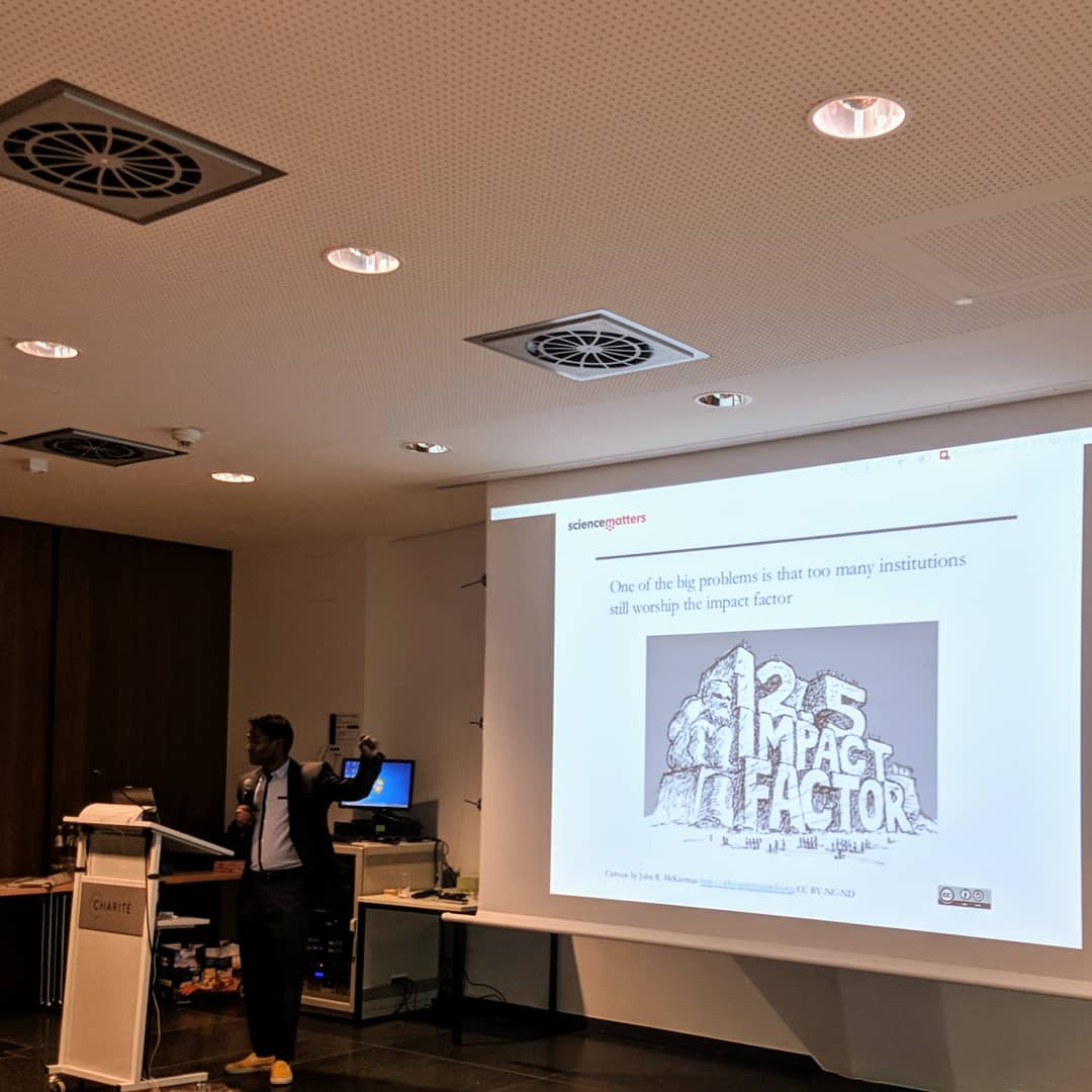 EuroSTEMPeers (@stemeuro) on Twitter photo Lawrence Rajendran introduces us to @Eureka & <a href="/SciMts/">ScienceMatters</a> & problems in scientific publishing business. The "publish or perish" motto leads to data irreproducibility. "The closeness in science is not only perpetuated by publishers but scientists, as we try to keep data for ourselves" Lawrence Rajendran introduces us to @Eureka & <a href="/SciMts/">ScienceMatters</a> & problems in scientific publishing business. The "publish or perish" motto leads to data irreproducibility. "The closeness in science is not only perpetuated by publishers but scientists, as we try to keep data for ourselves"