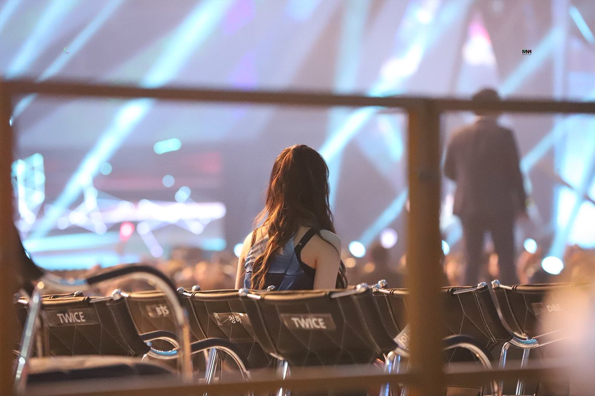 CHUNGHA_MNHent's tweet photo. 📸 [청하BEHIND] 2019 TMA 현장

🔗 https://t.co/dQLccDybIt

#청하 #CHUNGHA
#더팩트뮤직어워즈
#2019TMA #TMA https://t.co/yNB851L4H1