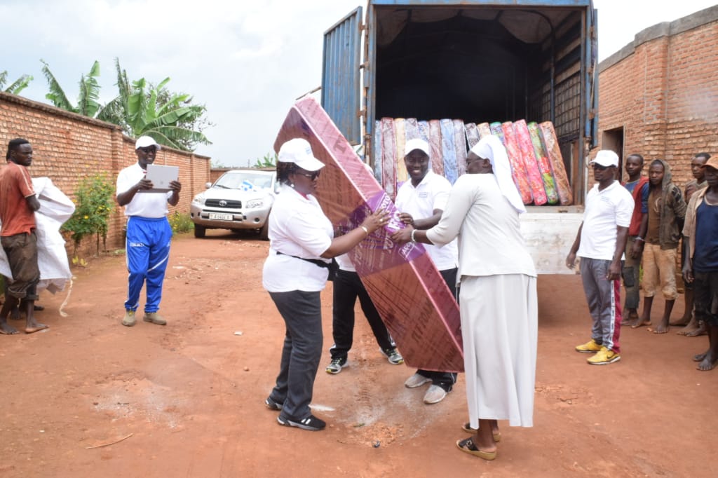 Commune Gitega tweet media
