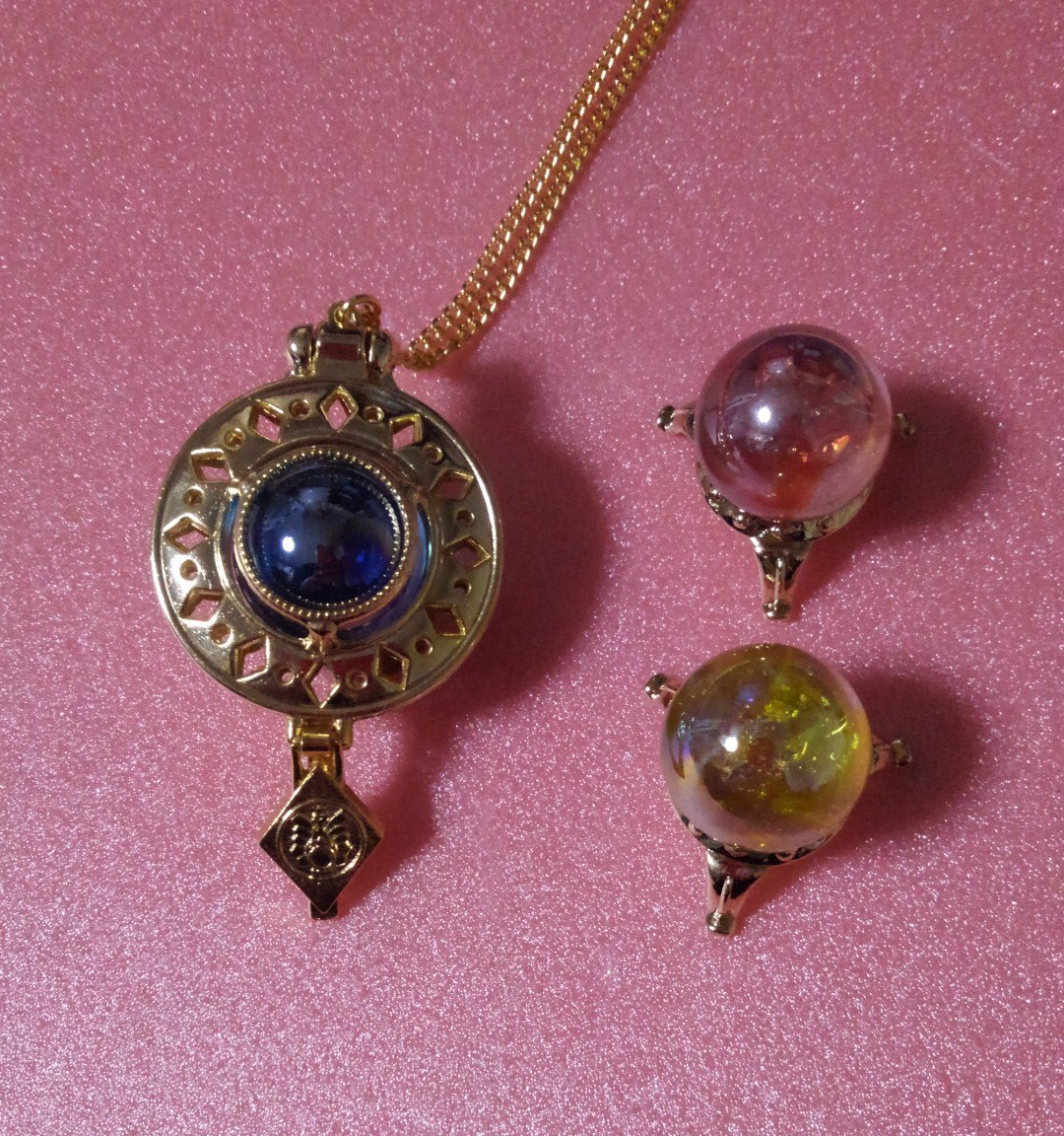 シュシュトリアンバルミラクルペンダント有言実行三姉妹シュシュトリアン