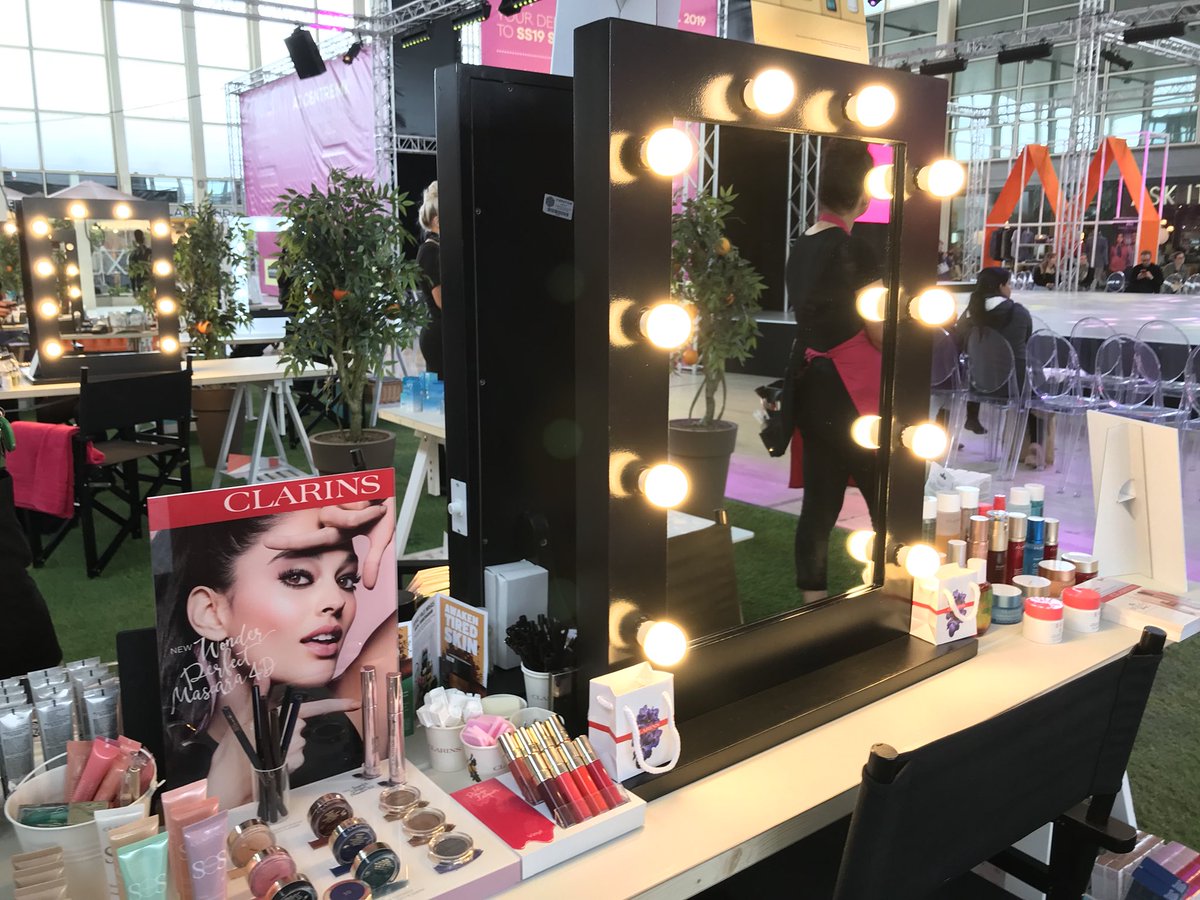 centremk's tweet image. #StyleFest is here all weekend with live fashion shows every hour plus lots of pop up beauty pods giving free makeovers and treatments, you can even get a free haircut from @CentralBarbers 😍🛍🤗 model is wearing @quizclothing