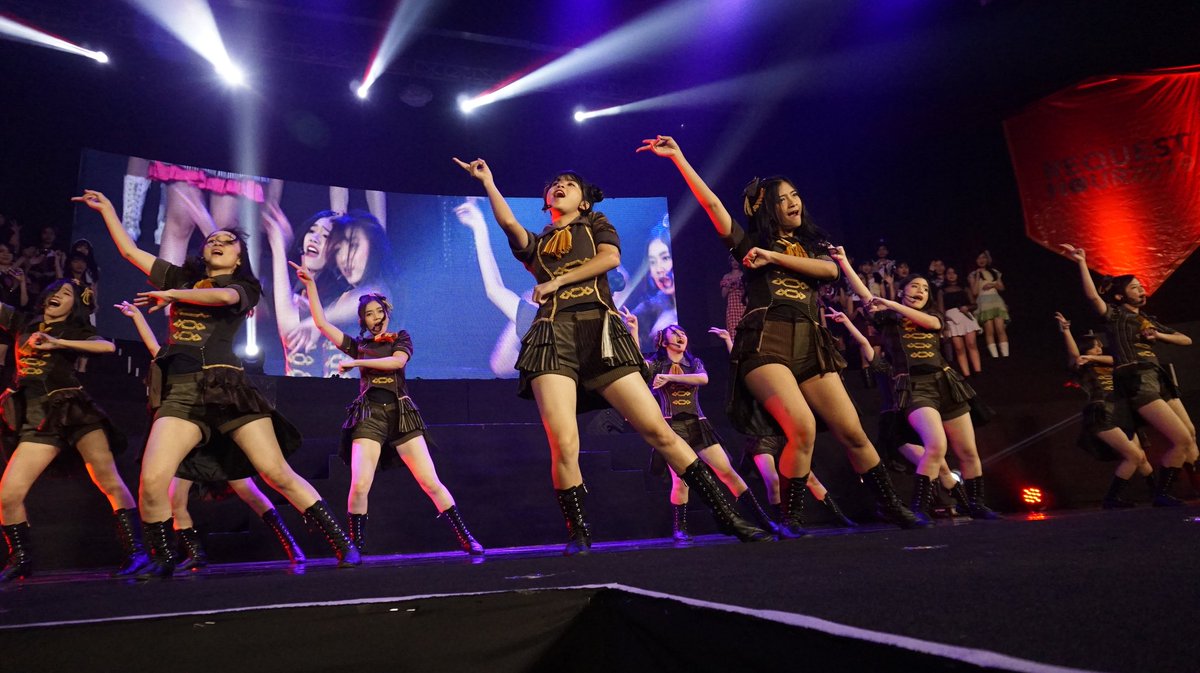 officialJKT48 tweet picture