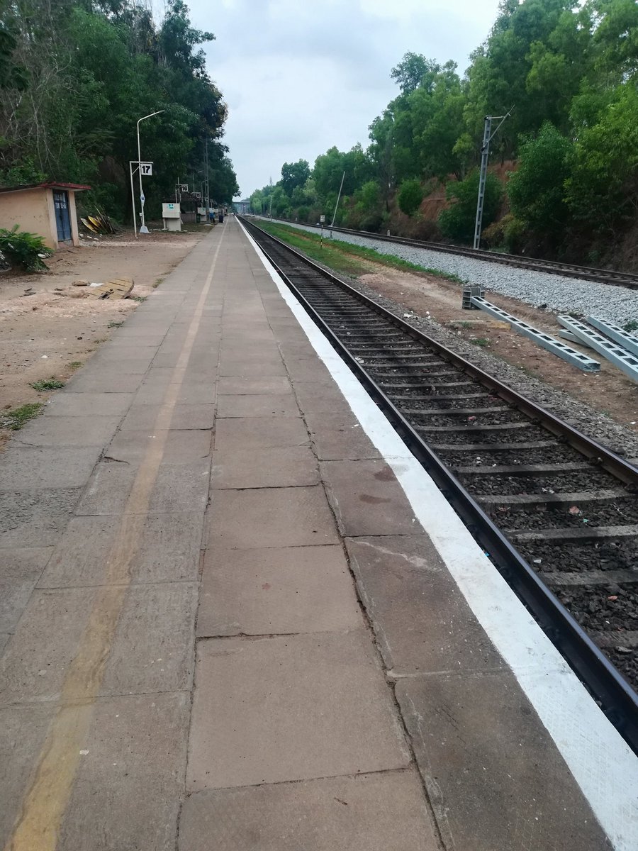 sreedharag's tweet photo. Whats @narendramodi Modiji's biggest achievement during his tenure for me it's #SwatchBharath
Imagine railway stations so clean in your entire life
Below pic is from a remote station in Udupi district #Barkuru
@RailMinIndia @KonkanRailway https://t.co/po3zaNrshY