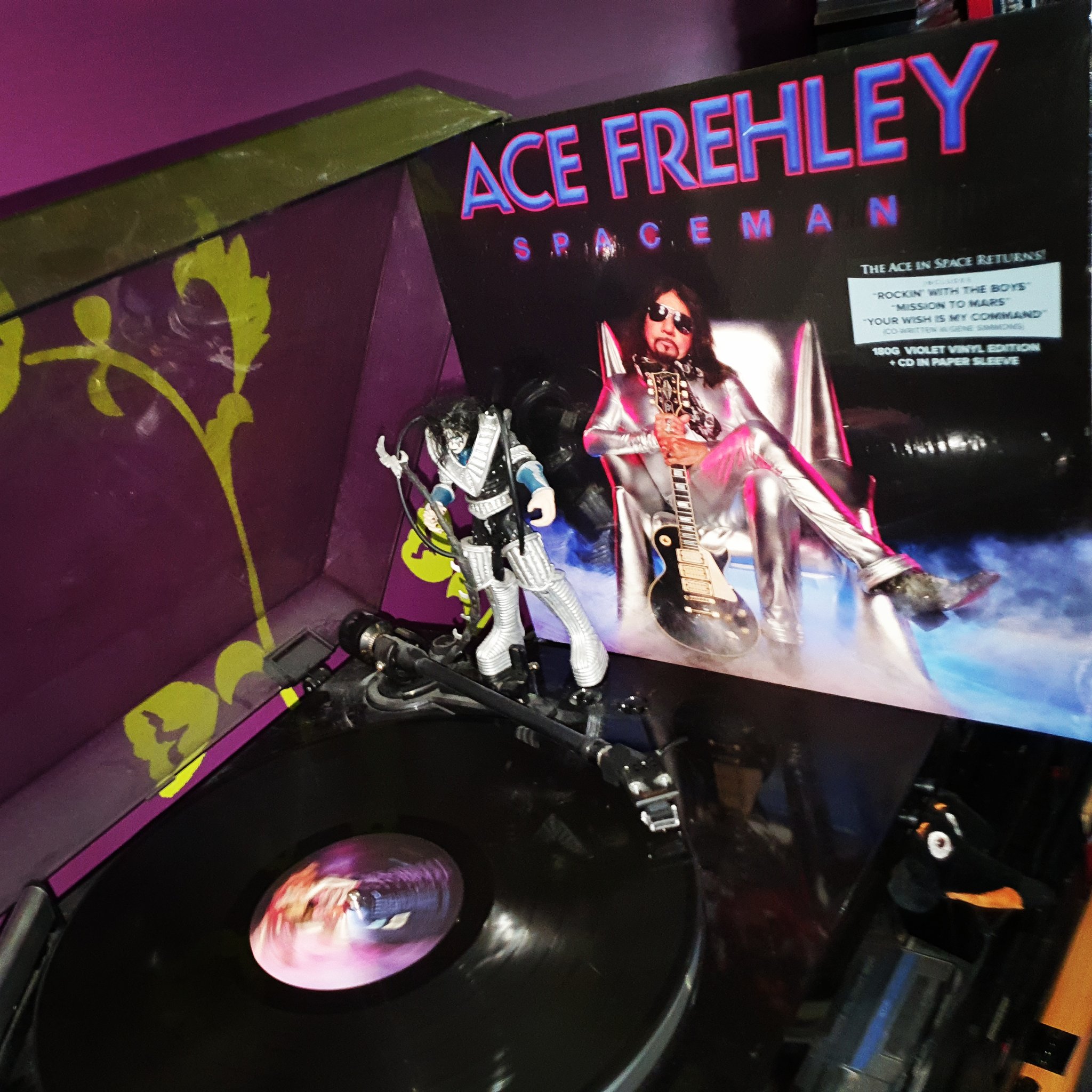 Happy Birthday Ace Frehley *68*! Spaceman (eOne/2018) 180gram violet edition 