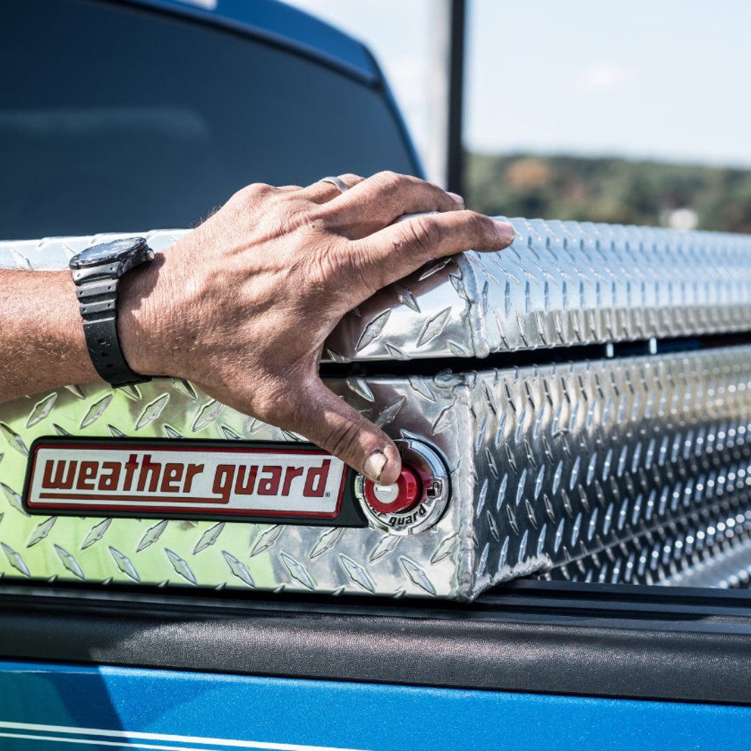 weather_guard's tweet image. #WEATHERGUARD Saddle Boxes protect against break-ins! They feature a tamper-resistant, retracting #EXTREMEPROTECTION push button lock. 
ow.ly/iq3i50qk1cs