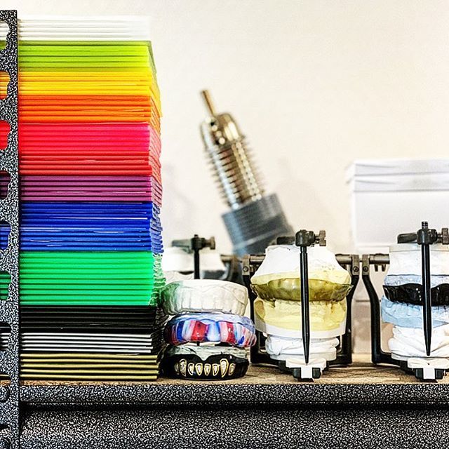 いろんな色のマウスガードを作っています🦷

#boostector #ブーステクター #mouthguard #マウスガード bit.ly/2WcAFVE