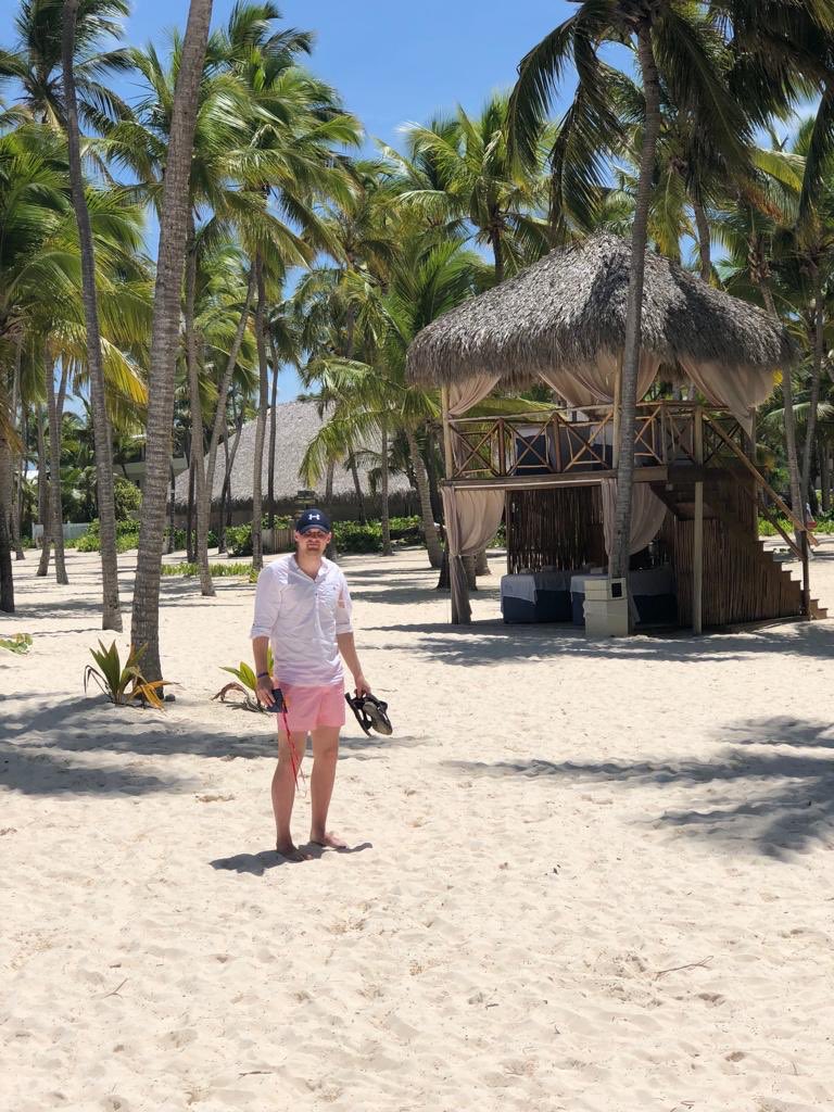 ABundyuk's tweet photo. #PuntaCana https://t.co/eGpUpfdEgK