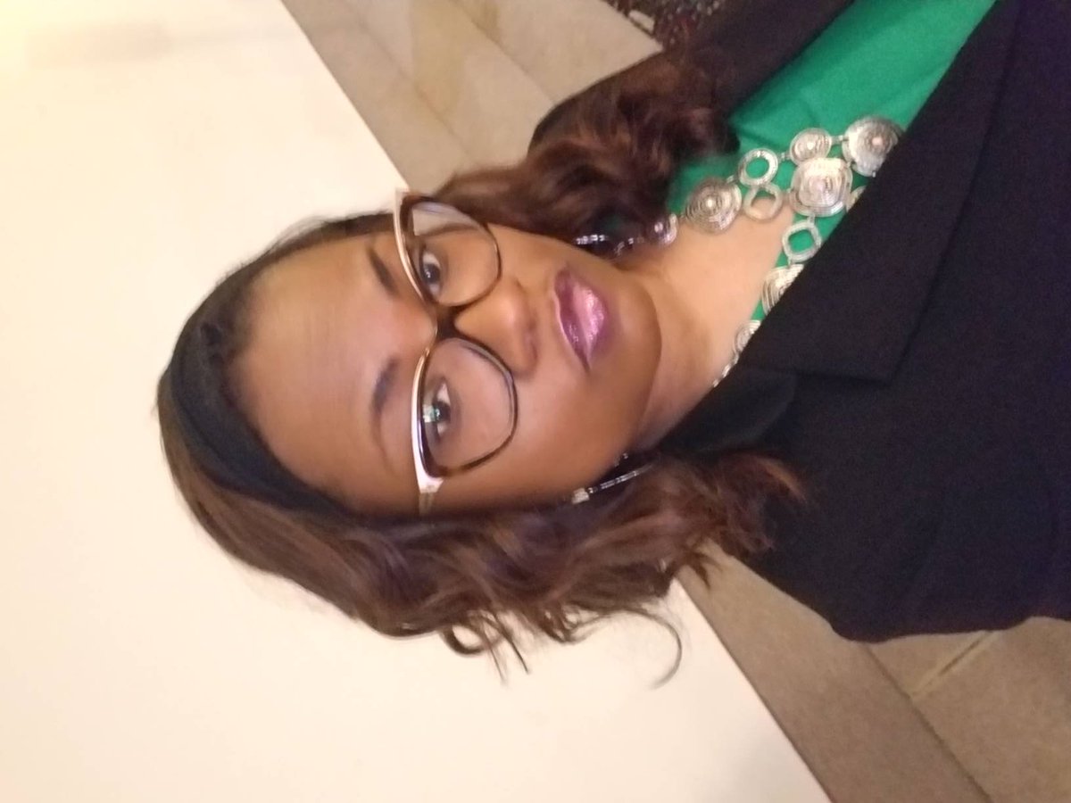 #MoneyChat (@moneychatlive) on Twitter photo RT <a href="/DorethiaKelly/">Dorethia Kelly</a>: #MoneyChat You don't need to write a book just because everyone else has one. What is on your heart? Books aren't the only way to open doors #Entrepreneur #Entrepreneurship #biz #authors RT <a href="/DorethiaKelly/">Dorethia Kelly</a>: #MoneyChat You don't need to write a book just because everyone else has one. What is on your heart? Books aren't the only way to open doors #Entrepreneur #Entrepreneurship #biz #authors