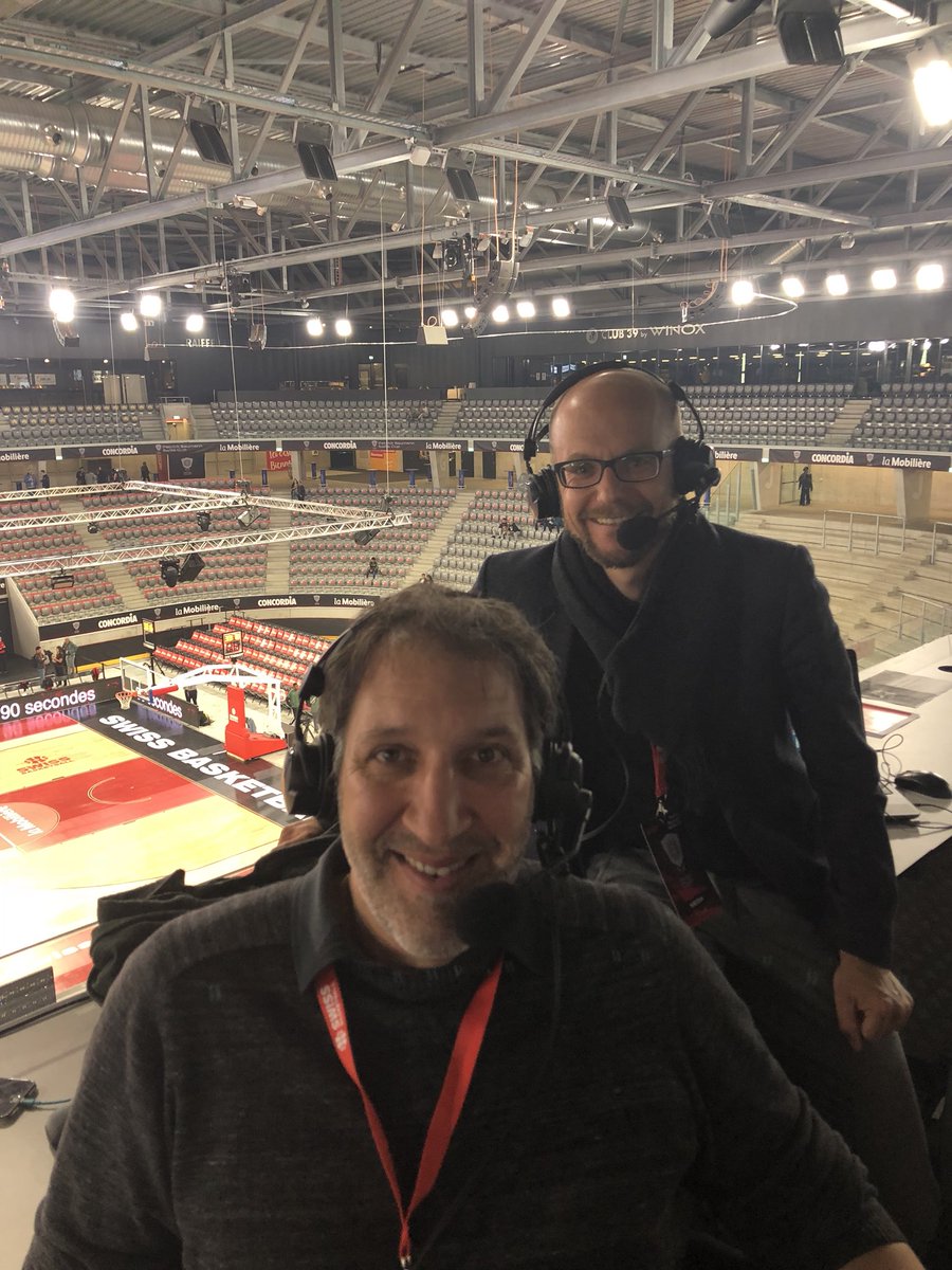 FribourgSport's tweet photo. Finales de la Coupe de Suisse de basket

16:00 : Elfic Fribourg - Winterthour
20:15 : @FribourgOlympic - Genève

En direct sur RadioFR! https://t.co/KaWmhFmUUs