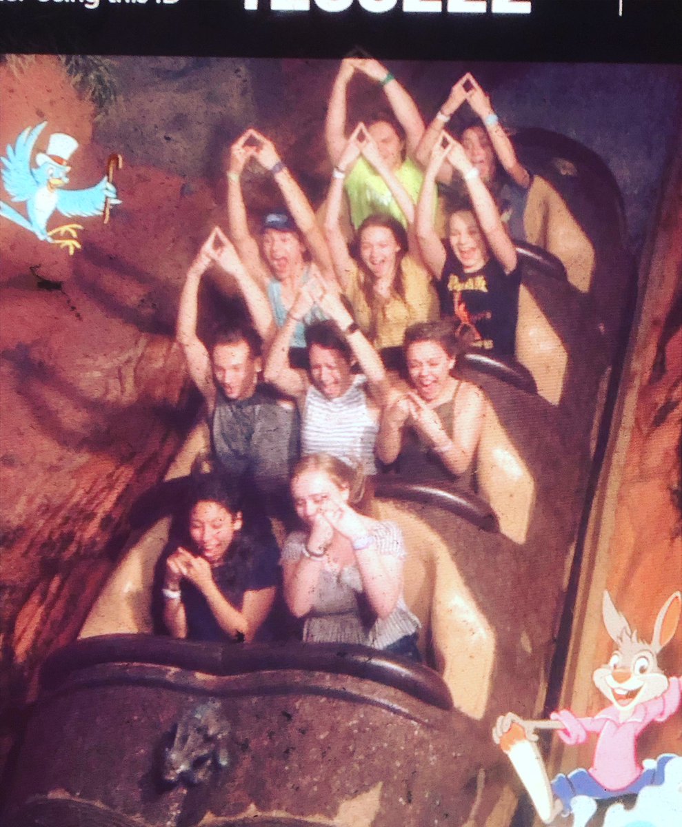 Millbrook_DECA's tweet photo. Millbrook DECA making a SPLASH 💦 at #decaicdc! #vadeca #decadiamond #splashmountain #disneyworld https://t.co/cqhd18yJkW
