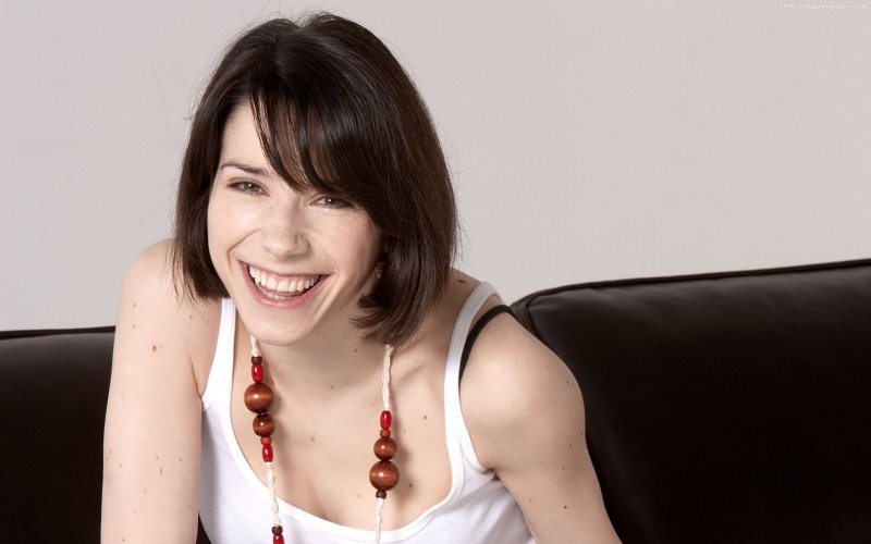 Happy birthday, Sally Hawkins! Today the English actress turns 43 years old, see profile at:  