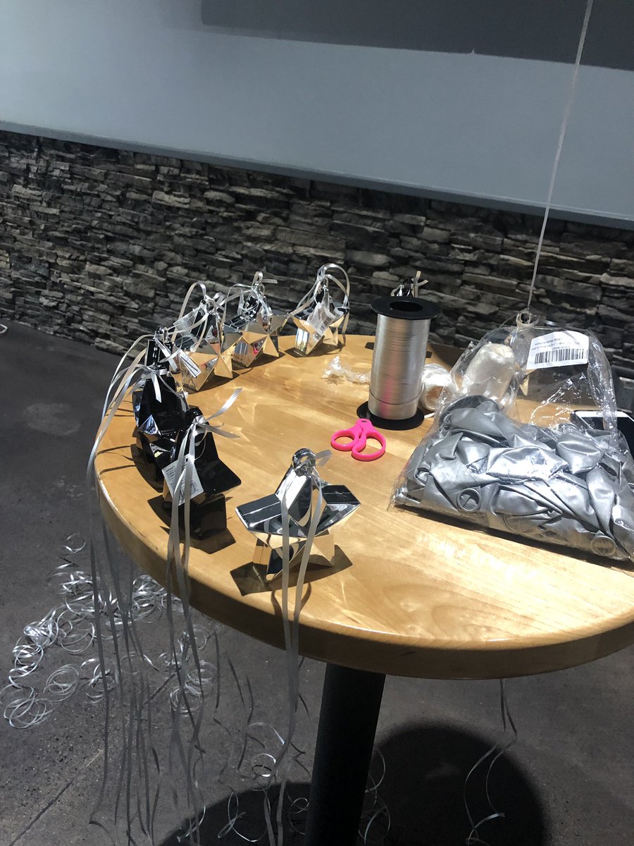 cainfamily5's tweet photo. HHS Prom Prep in the making! Gonna be a fun night! @Ms_D419 @HHSEaglesCheer @mathteachmom @HVILLE_SS @H_Ville_Ftball @RonLyons6 https://t.co/47AdZ1meS1