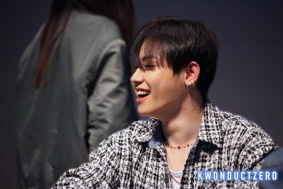 kwonductzero's tweet image. 😁
#블락비_바스타즈 #블락비 #바스타즈 #BASTARZ #BlockB #UKwon #유권