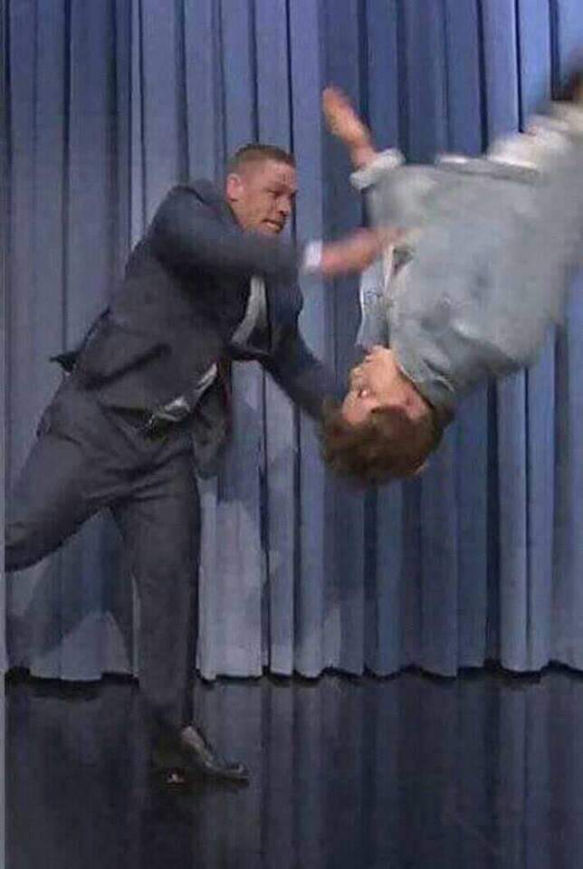 cindiepau's tweet photo. ARMY'S WITH          ARMY'S WITH                             
ED SHEERAN.            BTS                          

After being friendzone
#EdSheeranIsTheBoyOfARMY https://t.co/f6t6jrGCdY