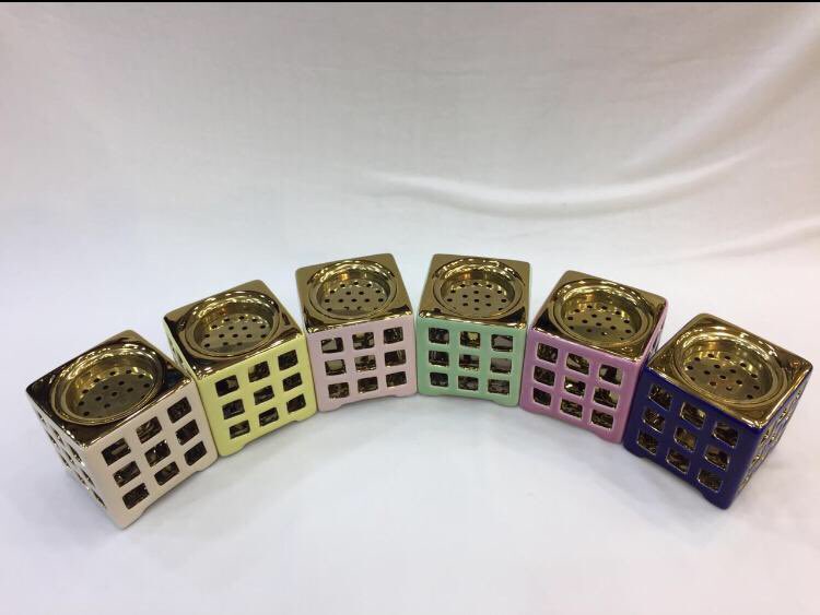 LoozaaExpress's tweet photo. Refresh and relax. Enrich the environment around you with bukhoor using the highly coloured Bukhoor Incense Burner. 💐🌷🌹🥀🌺🌸🌼🌻
•
•
Get it now for only 15 aed !!
#loozaax #loozaaexpress #bukhoor #burner #bukhoorburner #oud #home #refresh #onlineshopping #onlinemarket https://t.co/DE6Wj1gfu0