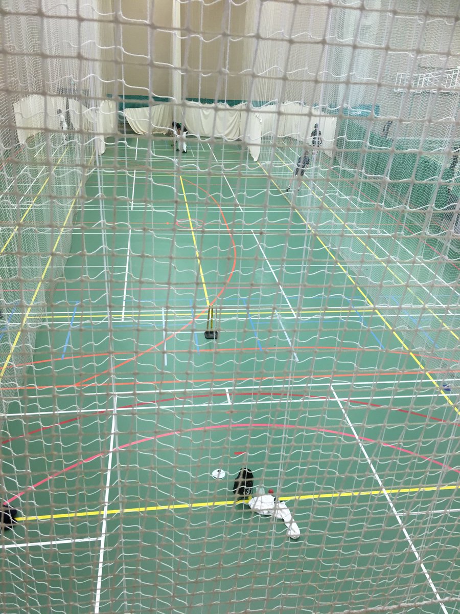 MalcolSDH's tweet photo. U15As hard at it in the nets #wouldratherbeplaying @malverncollege @MalColCricket https://t.co/7O2H2eLMJ4