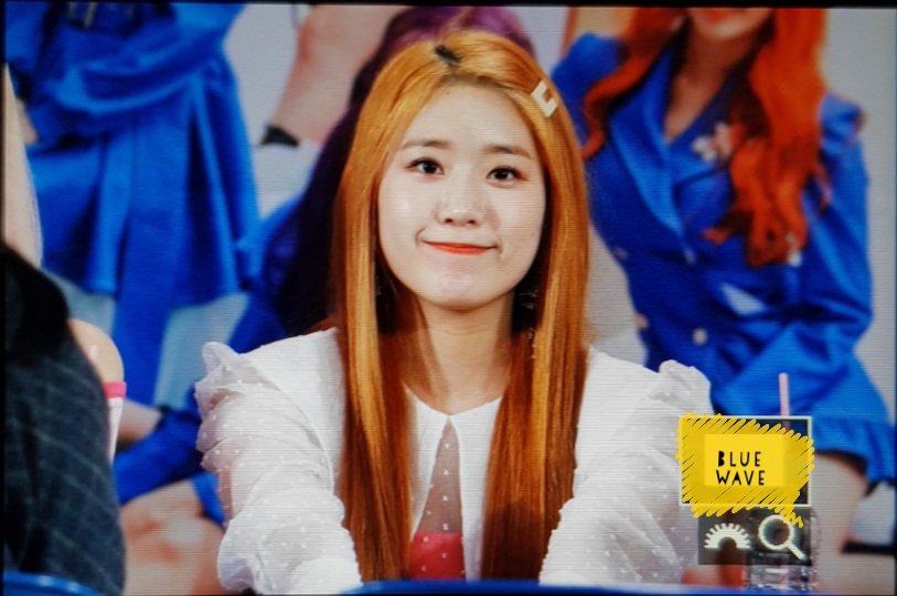 Blue_Wave00's tweet image. 190427 용산 팬싸인회 프리뷰

아...끼여어...아..아...
@iMe_Dreamnote 
#드림노트 #Dreamnote #보니 #Boni