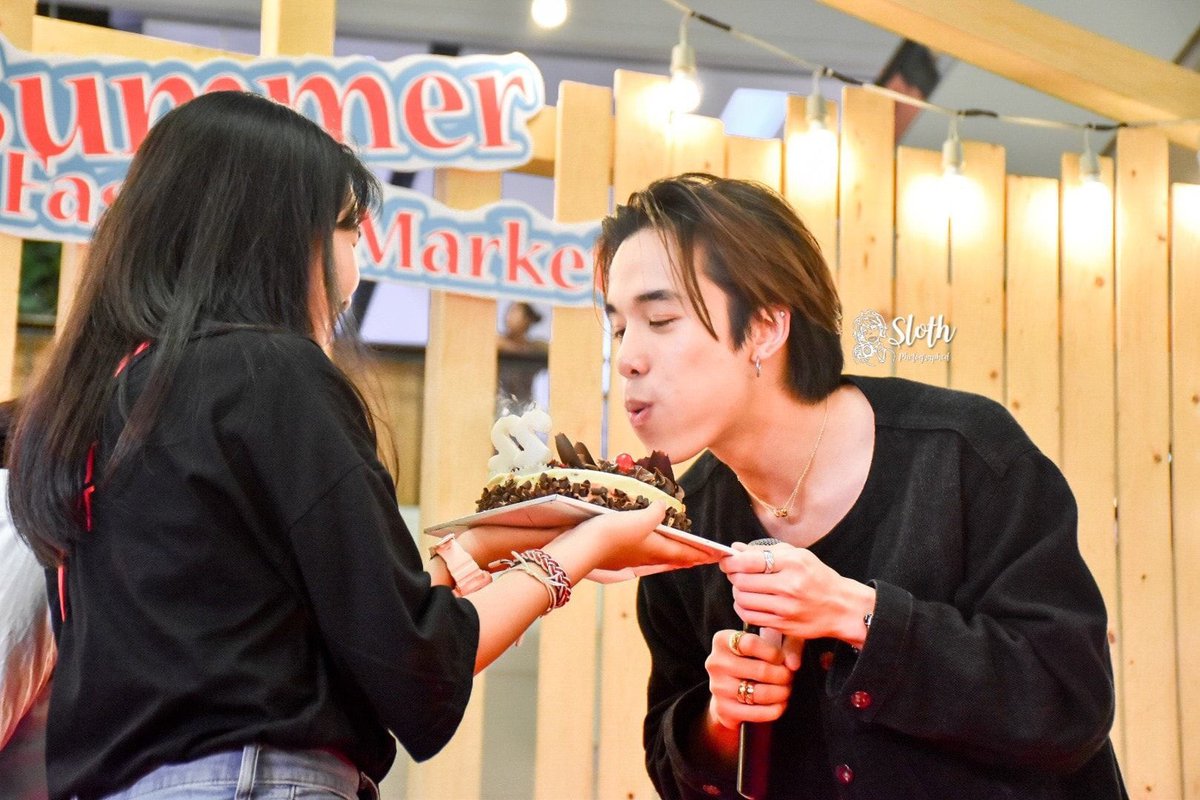 kncigarette's tweet photo. @jamyjamess #JMJ22ndDay #JMJDay #JamyJamess https://t.co/ggN979iUPx