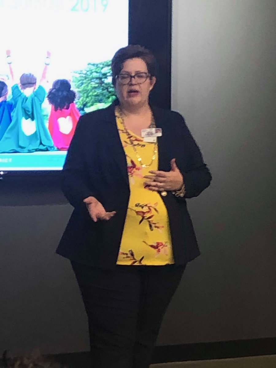 YvetteBest20's tweet photo. Mary Kinnett addressing parents at the start of the Spring Parent Summit 2019 #HISDSped https://t.co/7YUeRSM2bR