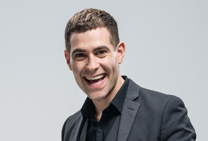 ExerComedyGrove's tweet photo. @RealLeeNelson 
&amp; Friends 
@OfficialECFC 
Friday 28th June 
Tickets will not last long !!! https://t.co/7Rt2YeqkdJ https://t.co/cXu6KvYdvS
