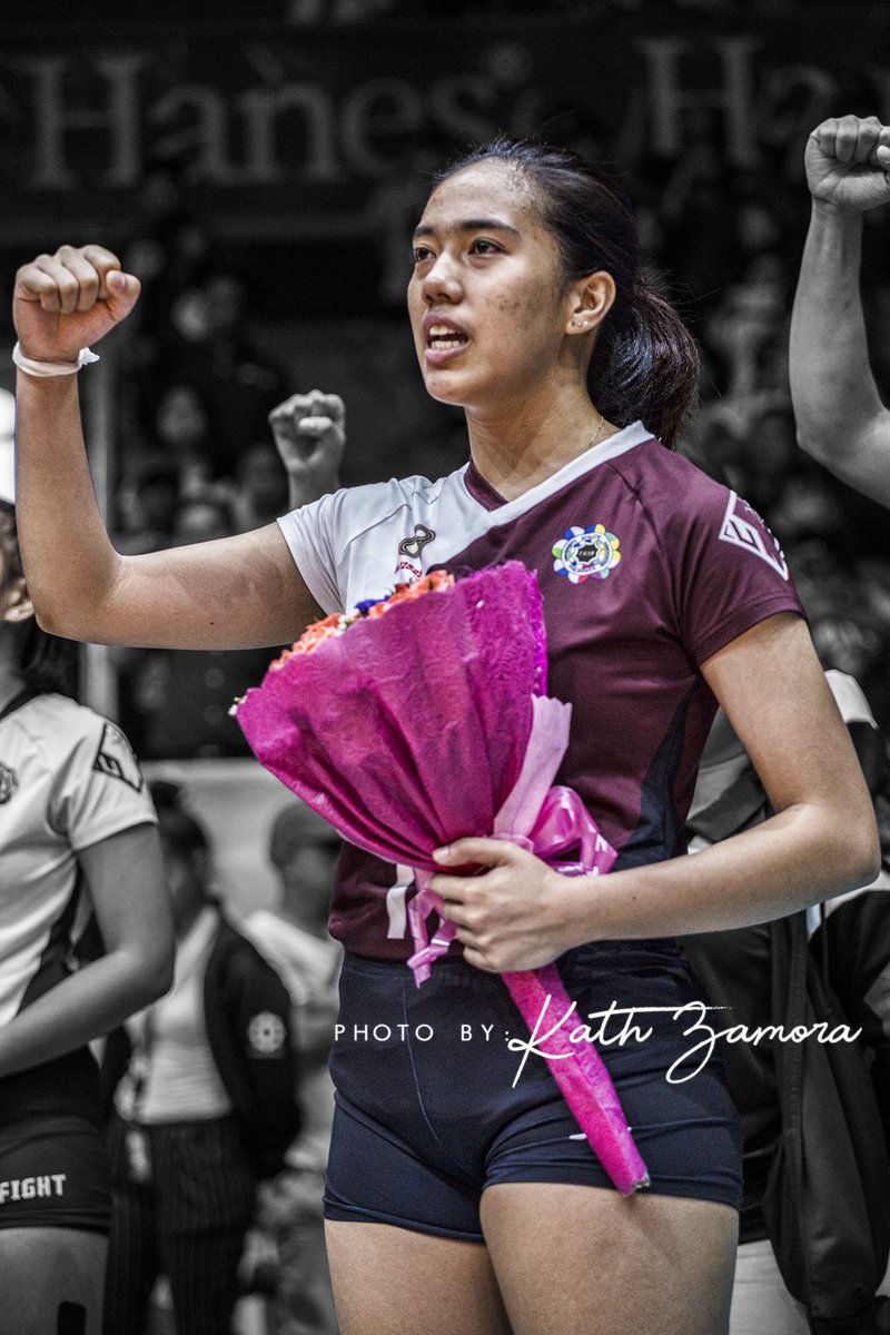 KMZamora00's tweet photo. 5 years. Thank you, @ayelestranero17 and @marianalisa_! #UPFight until the end. 😁 https://t.co/cAGPVlNTgw