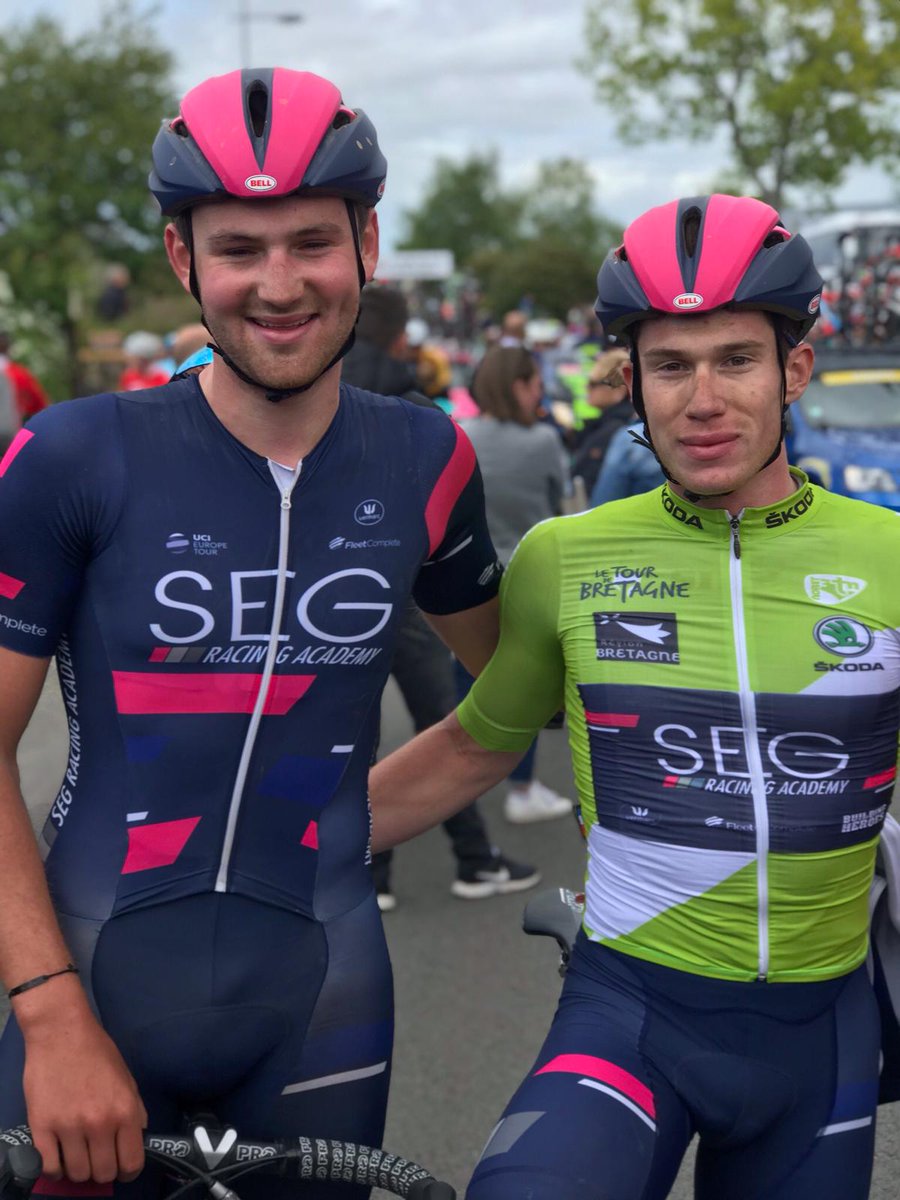🎖 SECOND ONE IN A ROW! Alberto Dainse takes the win in the bunch sprint and keeps his GC lead safe! 

What a day! Great teamwork! 👏

#TBC19