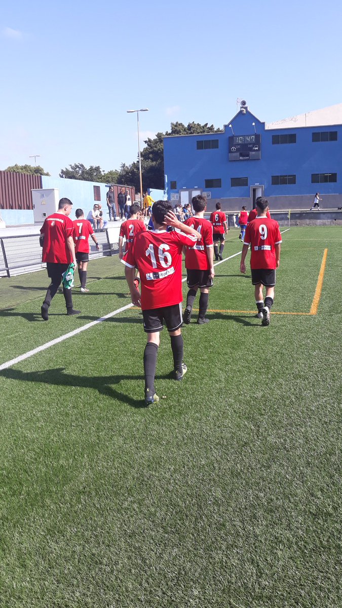 Cuando siempre ganas es más fácil que los jugadores crean en ti, pero ver a este grupo peleando y compitiendo cada partido a pesar de que el fútbol no está siendo del todo justo con nosotros. 

Mi admiración por ti es mayor este año que el año pasado.Muchisimo mérito <a href="/miguelbntz/">Miguel Benítez</a>