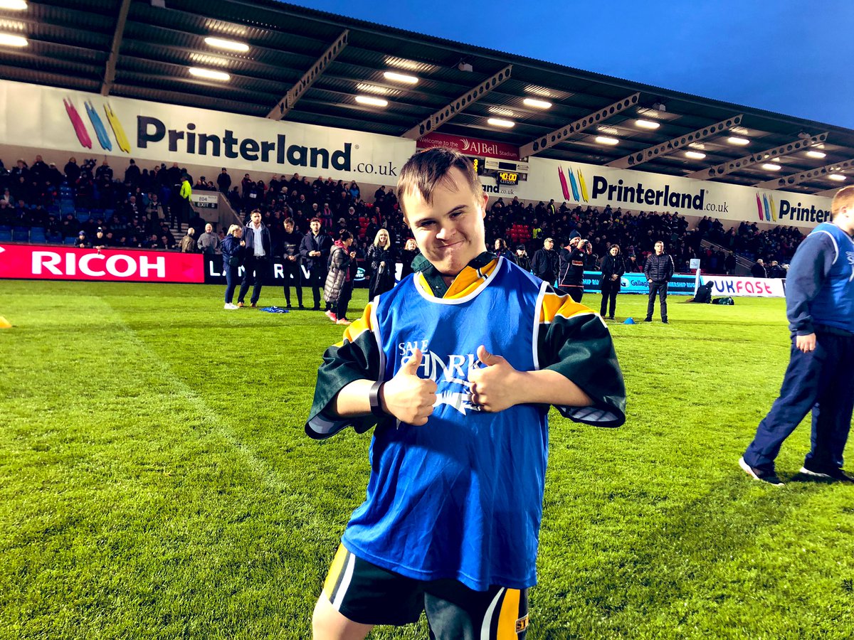 🦈 | Match Day

Me: Are you enjoying being on the pitch at half-time?

Him: 

#RugbyIsForAll #MixedAbilityRugby

🦈🏉