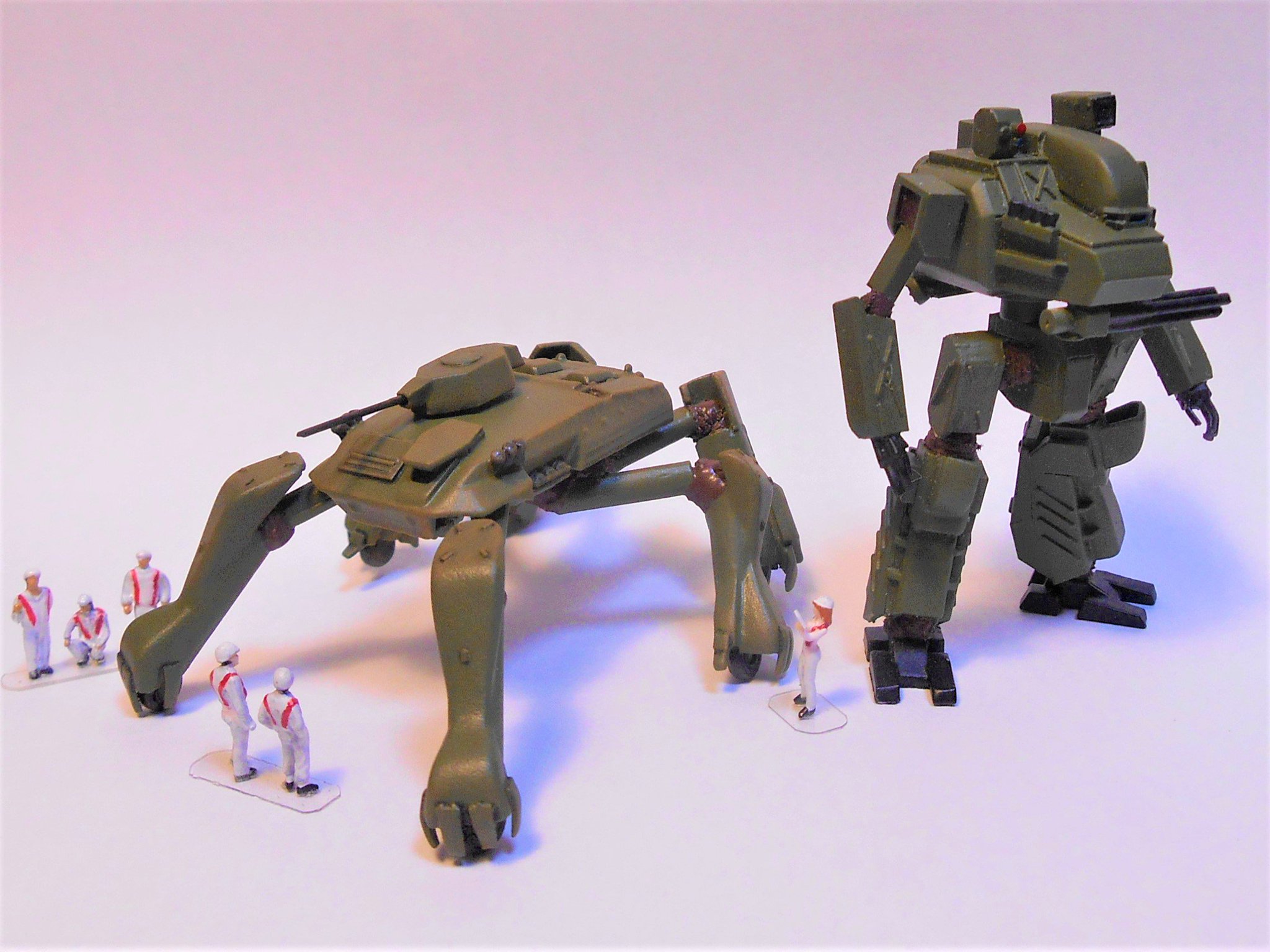 ボークス 1/72 陸上自衛隊 98式多足戦闘指揮レイバー ラーダー 未組立 タギミの店長 on X: 