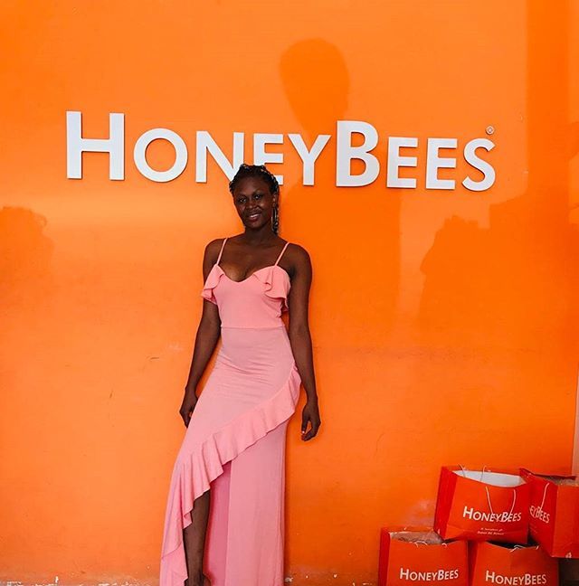 Come and find us in Daban Kumasi for the latest trends
2min walk from the <a href="/thepitchbar/">ThePitchBar</a> and @theviewbarandgrill

#ghanagirlskillingit #ghana🇬🇭 #ghanafashion
#fashionghana #ksi #kumasi#accra #fashiongh 
#ghanaians  #ghanaladies #ghanacelebrities bit.ly/2DByVxA