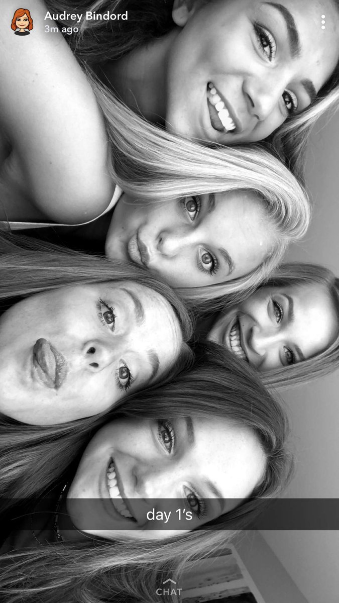 Happy 18th <a href="/juge603/">Julia</a> 🥰 I am so thankful for our friendship and your extra help in calc :/ don’t forget me when ur a VS angel- can’t wait to celebrate tonight❣️