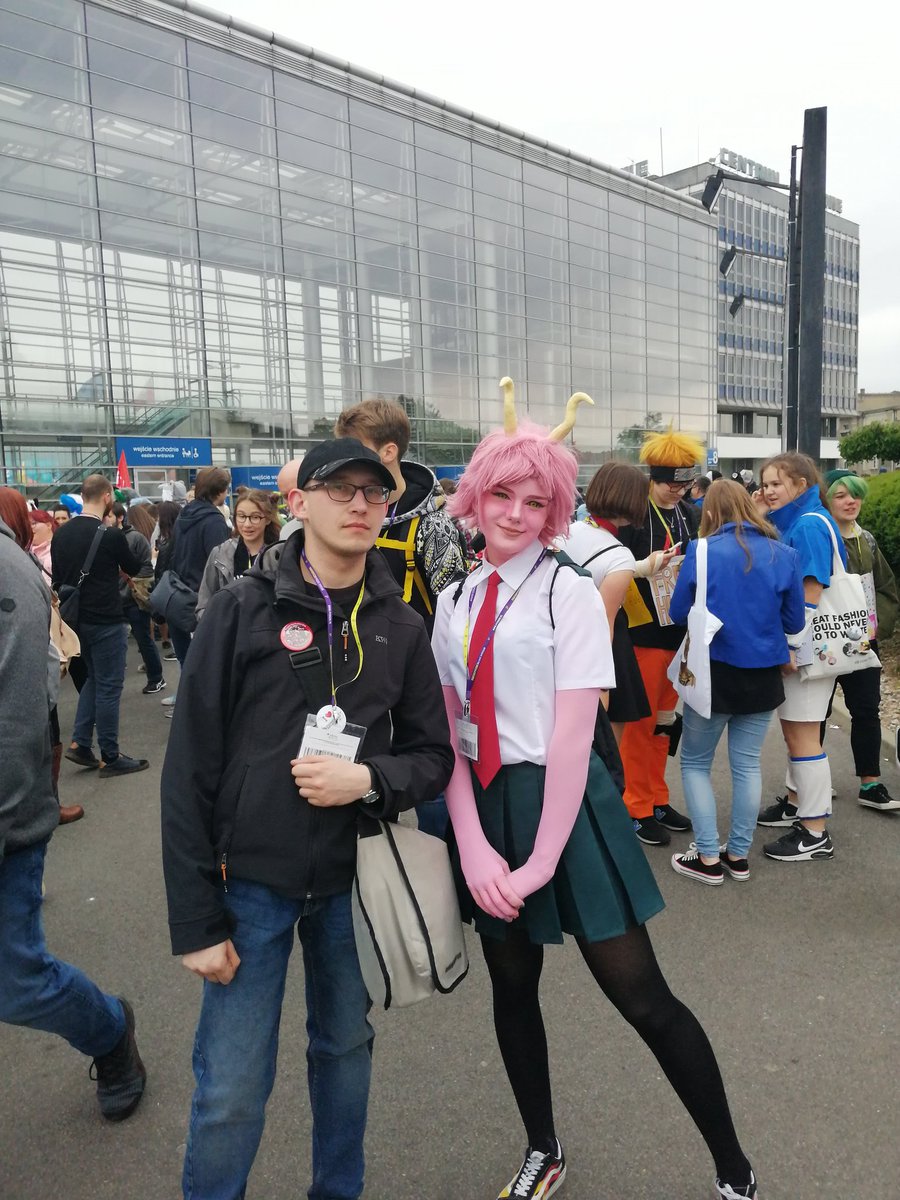 ers_pl's tweet photo. #pyrkon2019 #pyrkon #bnha #mha #Ashida #Mino #Ashida_Mino #Alien_Queen https://t.co/fqs2iG0AzO