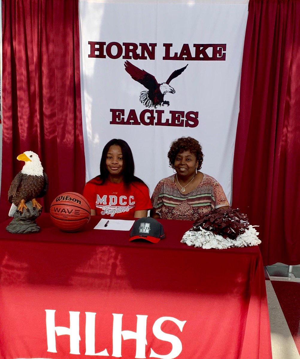 Very blessed to have Venita Williams, a 5’6 guard from Horn Lake High School join our Lady Trojan Basketball program!!