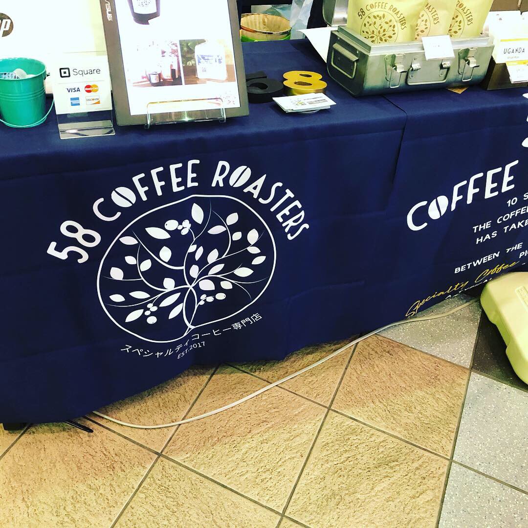 SION_comes's tweet image. 今日から始まったジャパンコーヒーフェスティバルに行って来ましたよっと！
最後駆け込みでしたが提供していただいたお店の方々ありがとうございました
美味しかった😋
GW最終日までやっているので次はまたゆっくり行こっと☕️
・
#japancoffeefestival 
#baskingcoffee
#58coffeeroasters #pilotcoffee