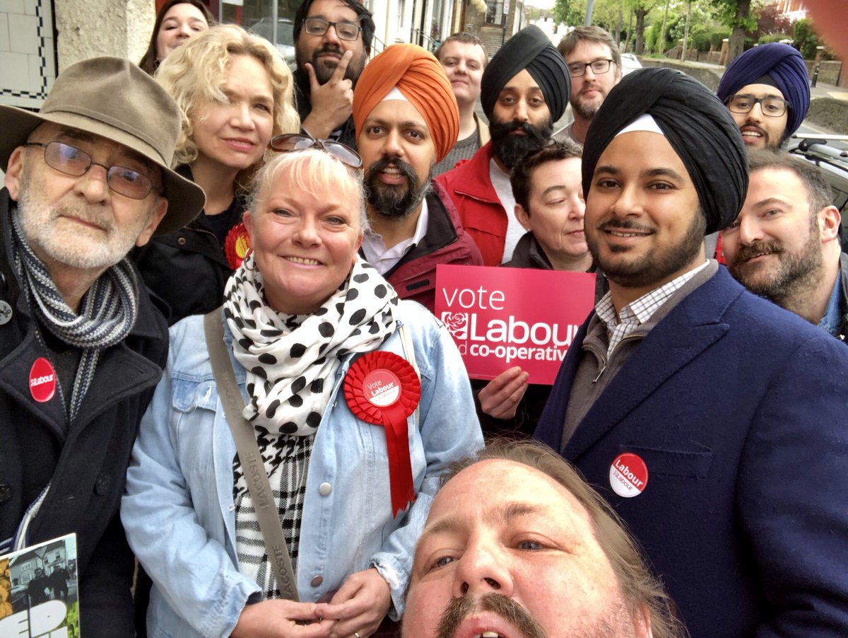 TanDhesi's tweet photo. Very productive afternoon spent canvassing for a @UKLabour council in #Medway with @sikhs4labour &amp; @redbridgelabour. Always happy to be there in #solidarity with @MedwayLabour - many hardworking comrades who’ve campaigned before for others like me ✊ #MedwayFortheMany #LabourGain https://t.co/kk2cjMecqN
